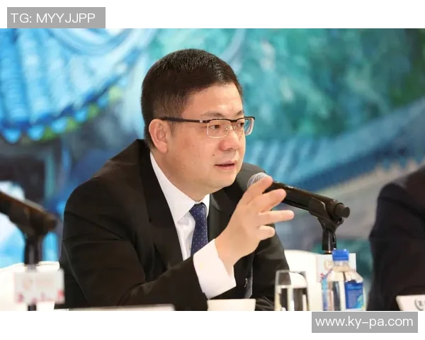 巴萨主席候选人丰特提出每年2亿利润目标并计划将商品授权收入提升至4亿